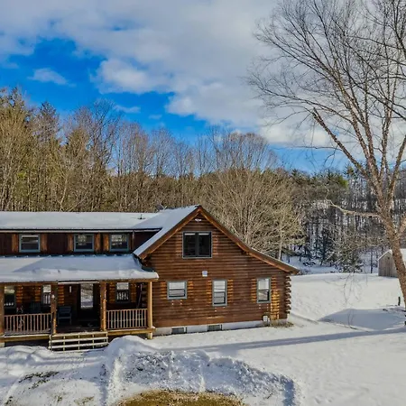 Log Cabin Fireplace Upper Valley - Wooded Chalet